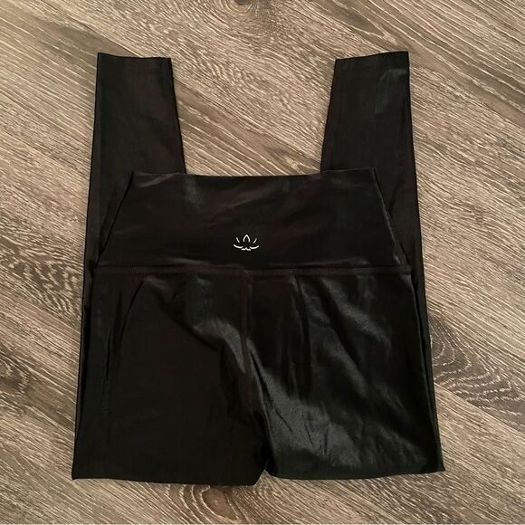 Beyond Yoga Sportgloss Smooth Operator High Waisted legging - Picture 6 of 6